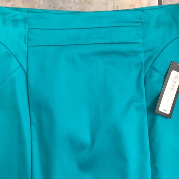 Turquoise pencil skirt - Picture 3 of 6